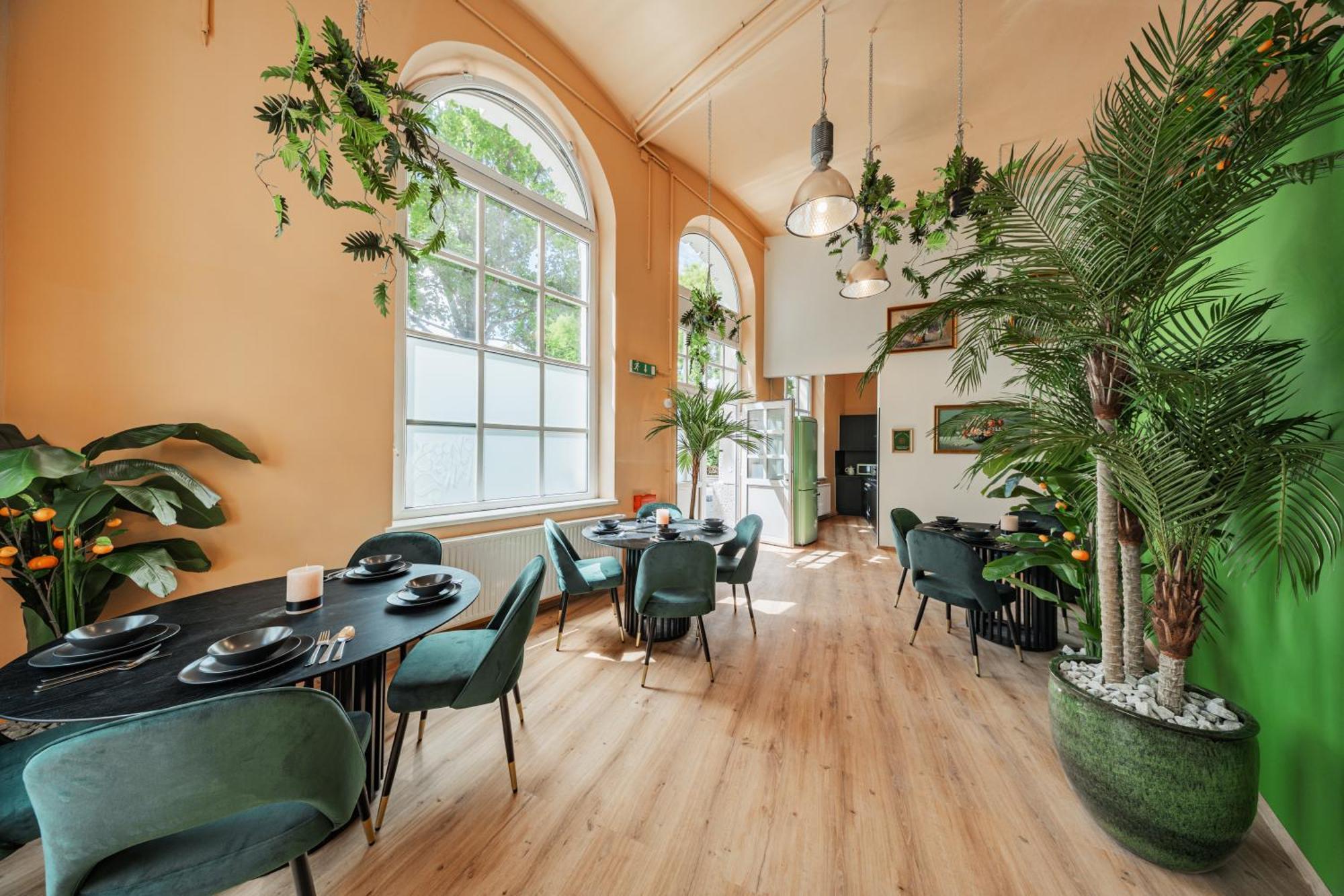 Green Apartments Albergue